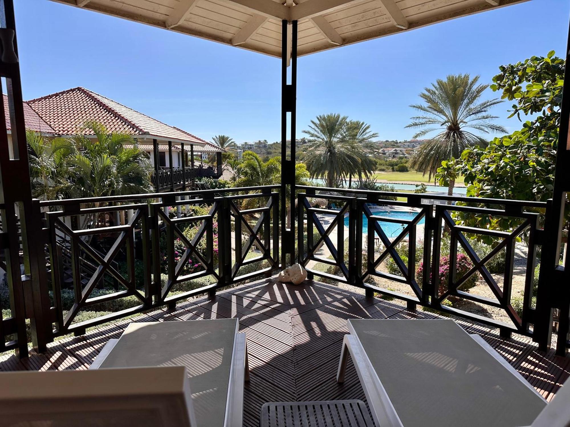 Blue Bay Beach Villas & Apartments エクステリア 写真