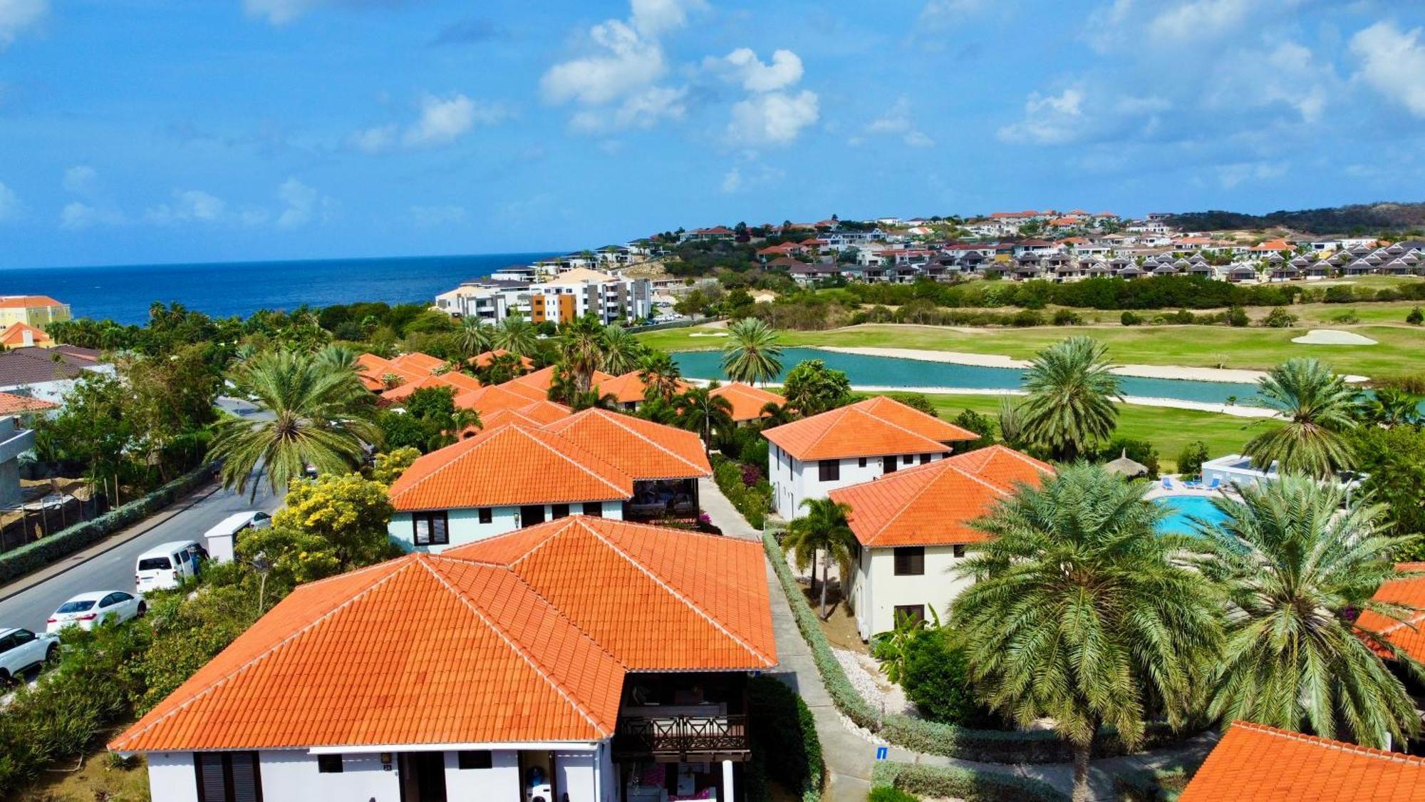 Blue Bay Beach Villas & Apartments エクステリア 写真